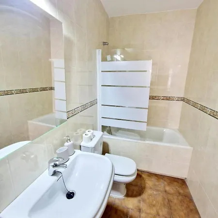 Estudio A 4 Min Andando De La Playa - Apartment Benalmadena